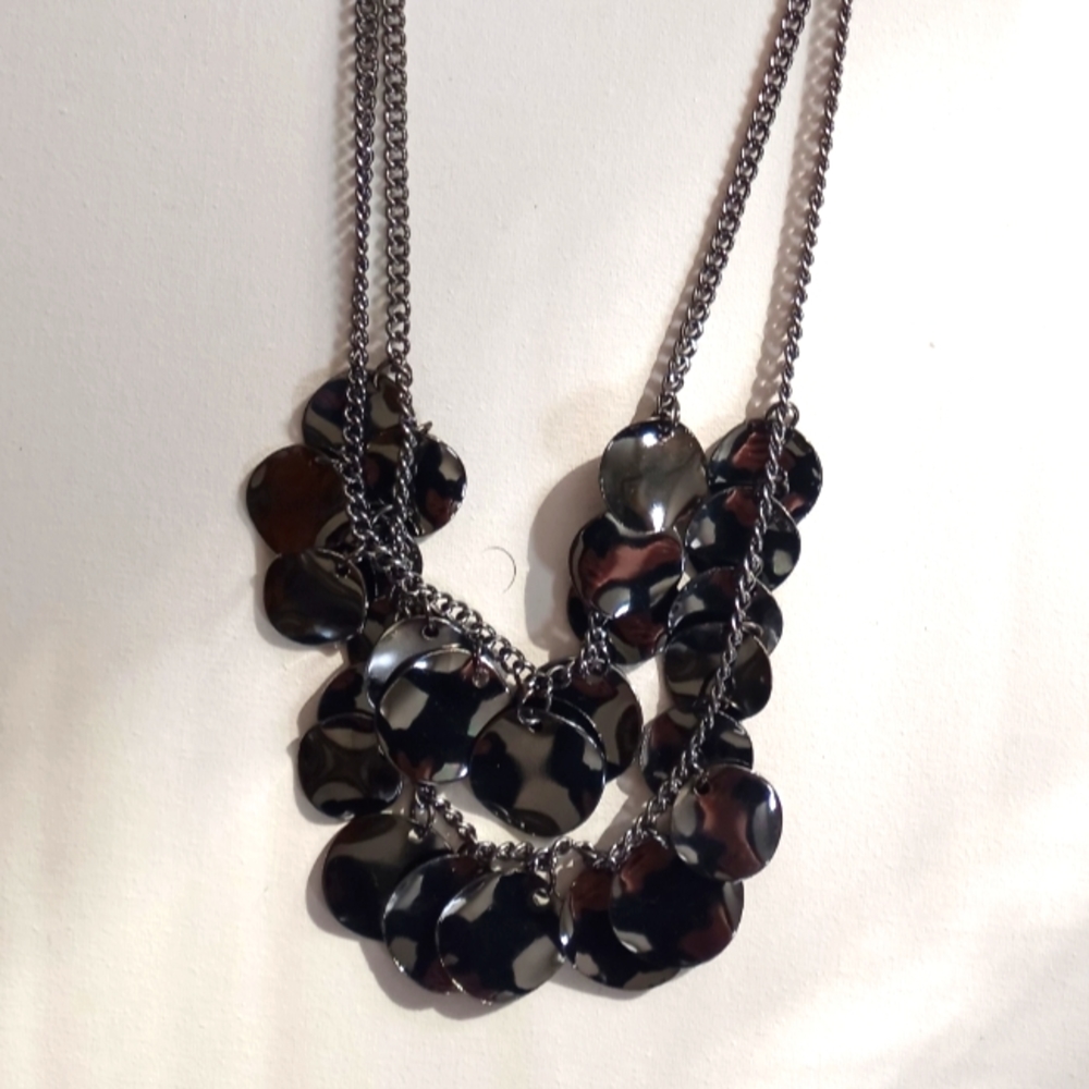 Apt9 necklace